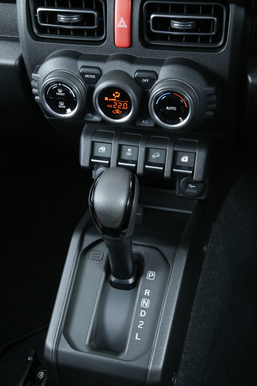 铃木吉姆尼麋鹿测评,李老鼠试驾铃木吉姆尼