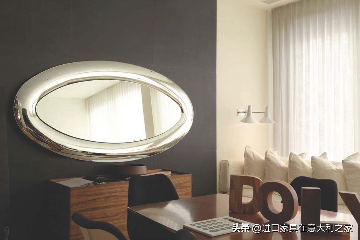 进口金属化妆镜视频,化妆镜轻奢高级挂式