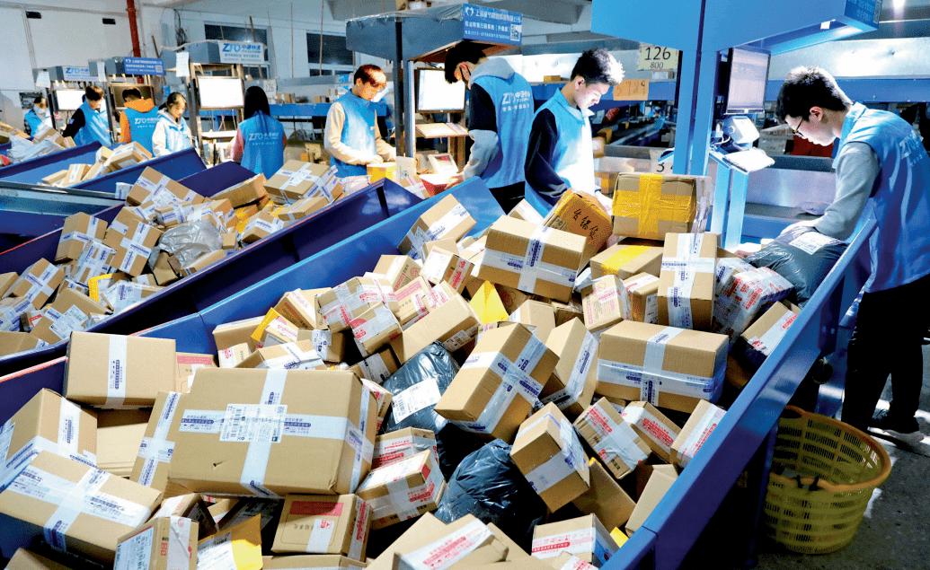 ​快递不用送上门？你可能没有意识到，你被资本家PUA了