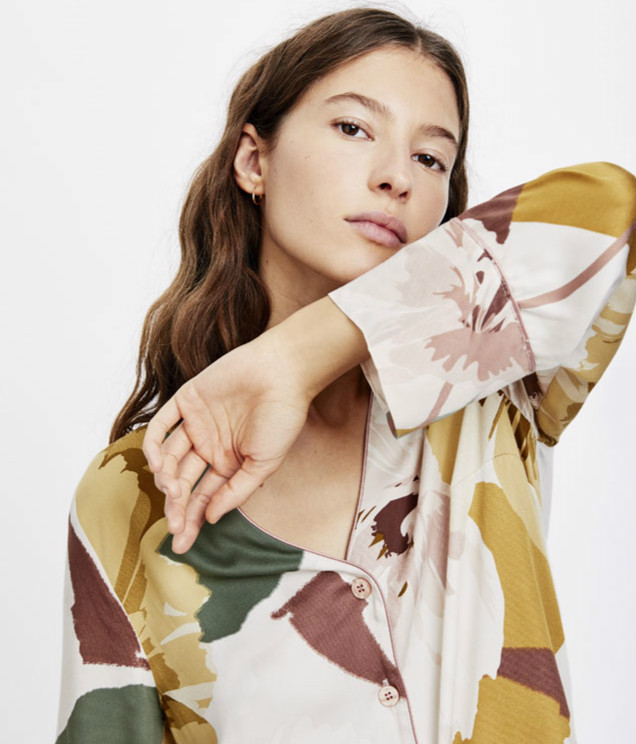 易烊千玺衣服小众品牌,易烊千玺同款平价国潮t恤