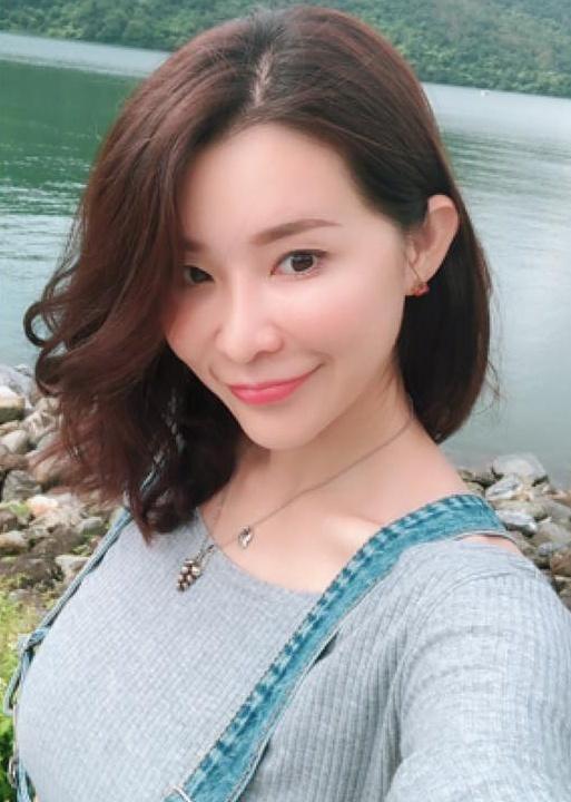 闭合性粉刺如何彻底根治,闭合性粉刺怎么才能根除