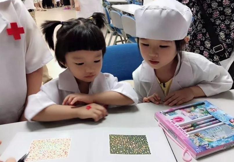 女孩子常见的基因缺陷,4种遗传病不传女儿