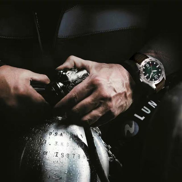 西铁城手表有定位功能吗,西铁城千元表哪款性价比高