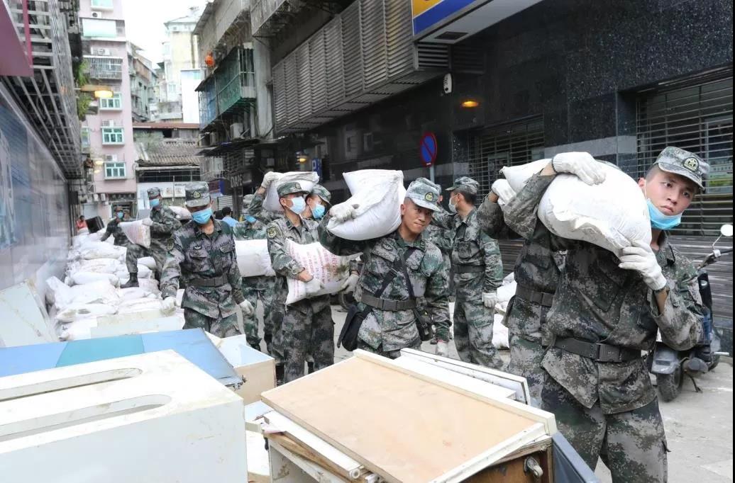 时隔五年,习主席再次视察这支部队