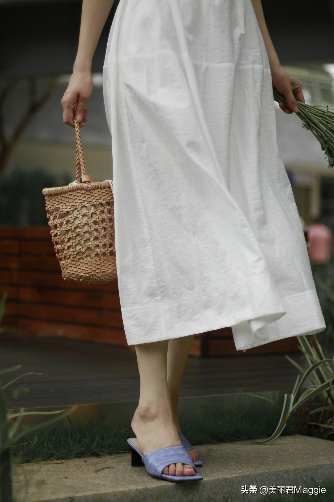 maggie缇庝附鐗╄绌胯。,maggie鐨勭編涓界墿璇皬绾功