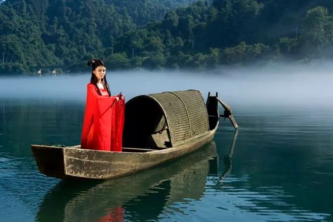 十首流行千古的七绝唐诗,七绝100首古诗