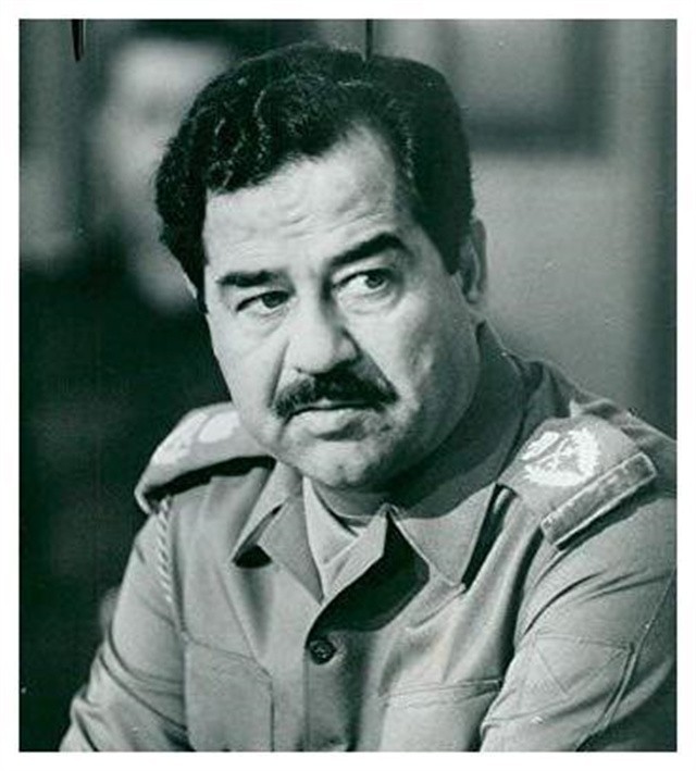 萨达姆乌代库赛逃亡时的汽车,萨达姆的儿子乌代库赛死时的年龄