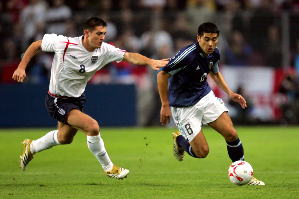 21世纪足坛未获得过国家队冠军的球员组成的最佳阵容阵容无敌了吧