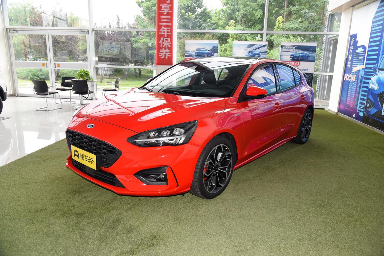 延续巅峰新一代福克斯亮点分析,福克斯弯道之王