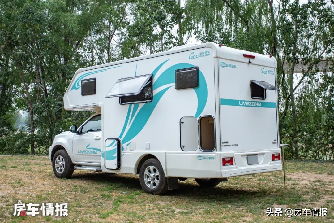 30万左右的可睡4个成人的四驱房车,20万能买什么重型房车