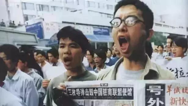 1999年过去了，我很怀念她