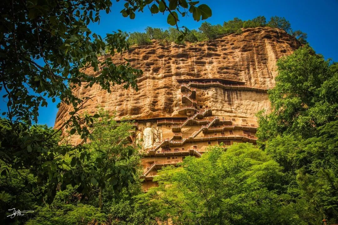 十三座神奇的中国空中古寺,中国这20座令人震撼的古寺