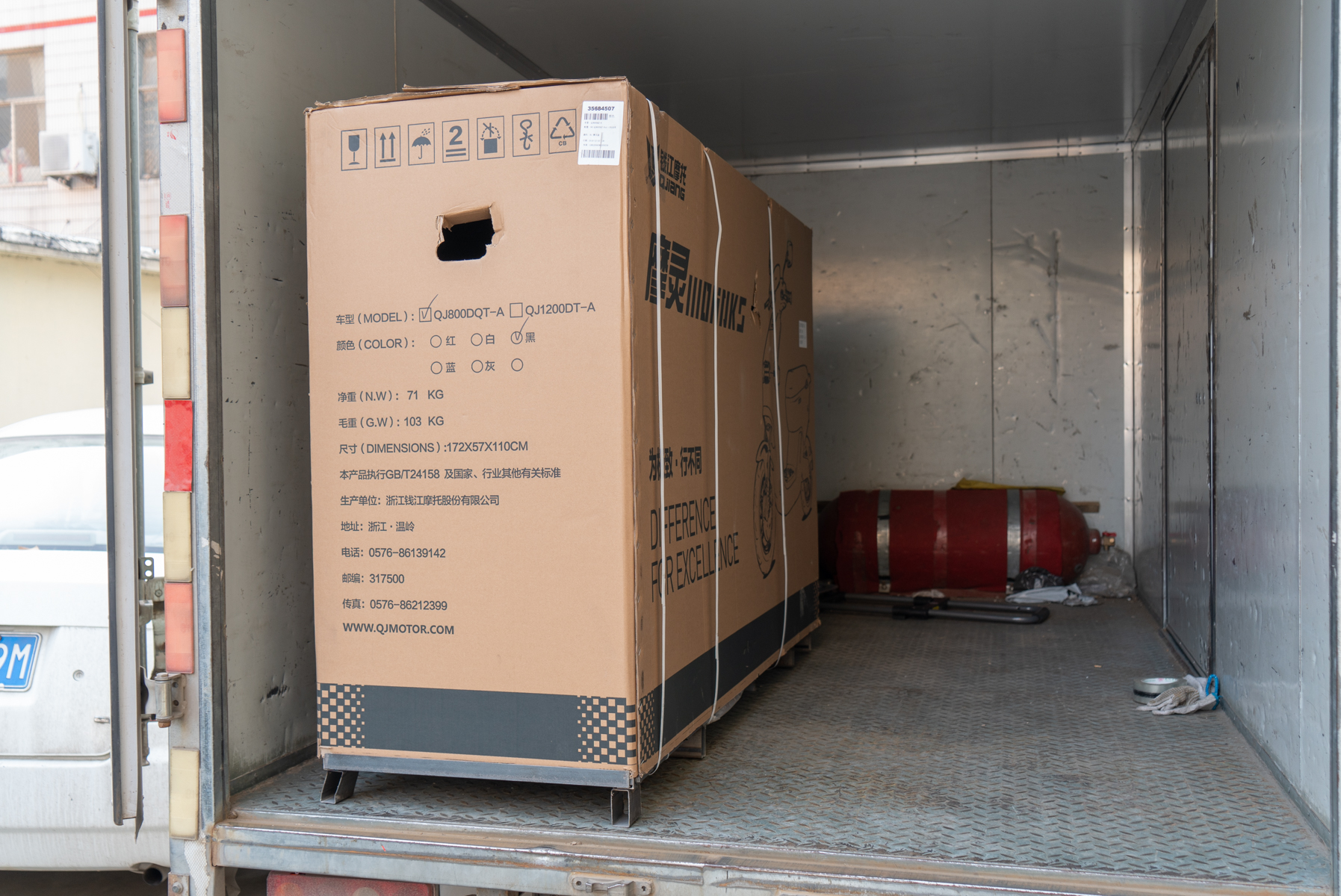 电动车别只认小牛，钱江摩灵能上三种牌，十分给力