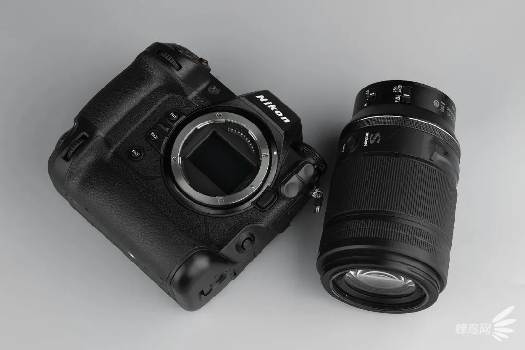 尼康z9旗舰相机详细评测,尼康z9机身的无损变焦功能