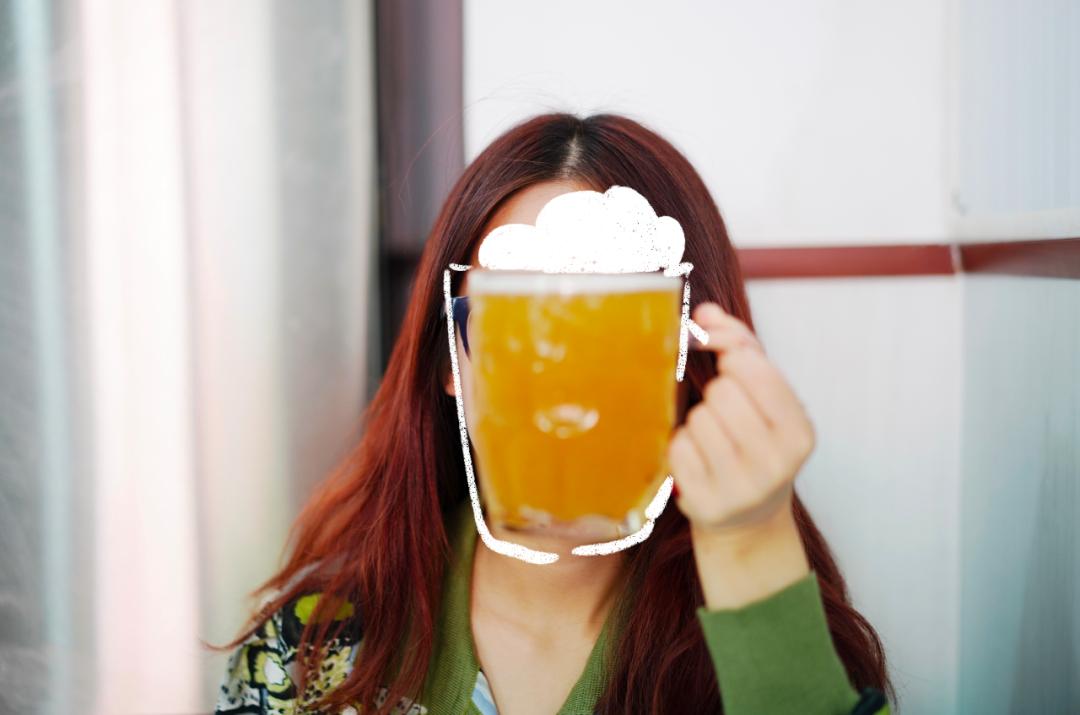 青岛的海给人很惬意,夏天青岛的海边热吗