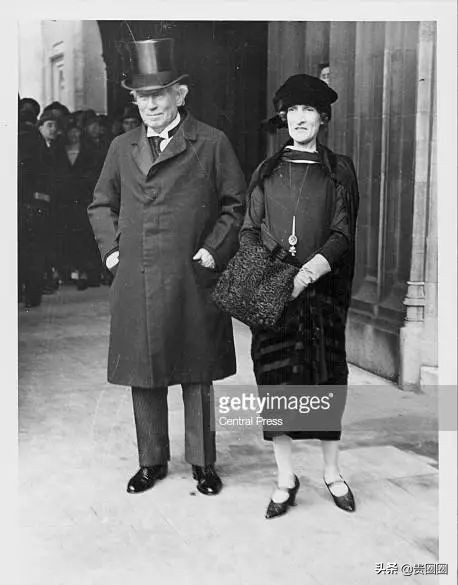 英国首相丘吉尔个人简介,英国首相丘吉尔活到多少岁