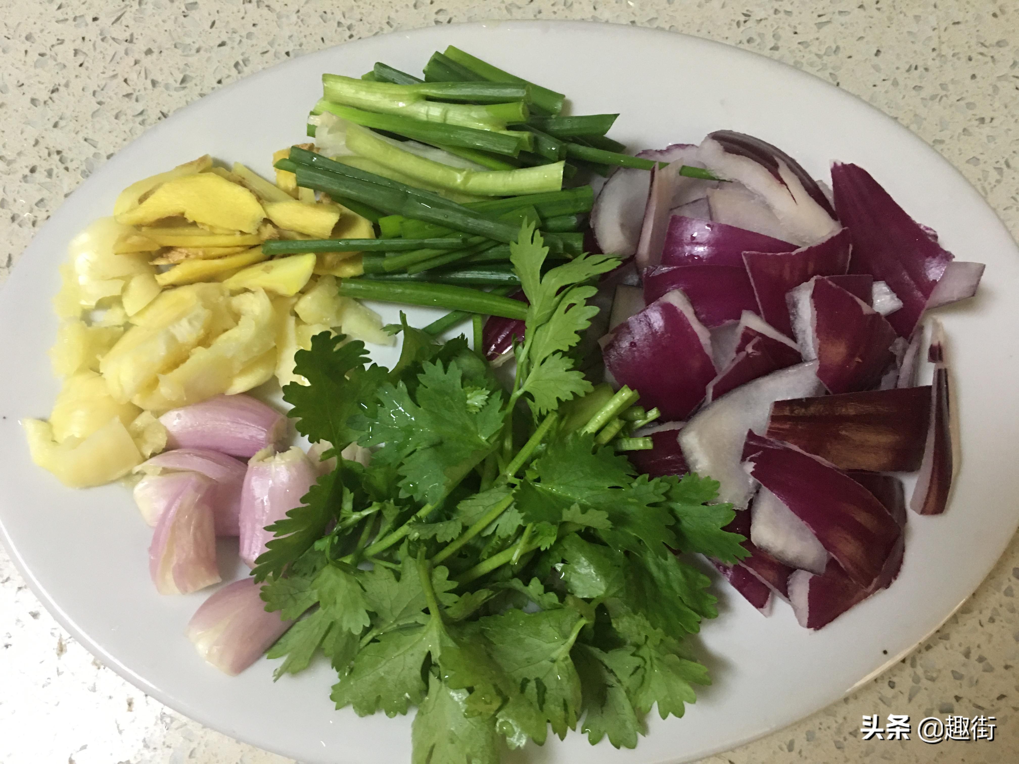 传统正宗啫啫鸡煲,舌尖上的中国广州啫啫煲