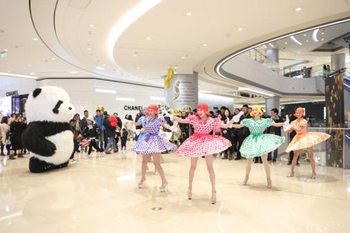 TheFabulousFive与非凡为伍成都IFS迎来五周年非凡时刻