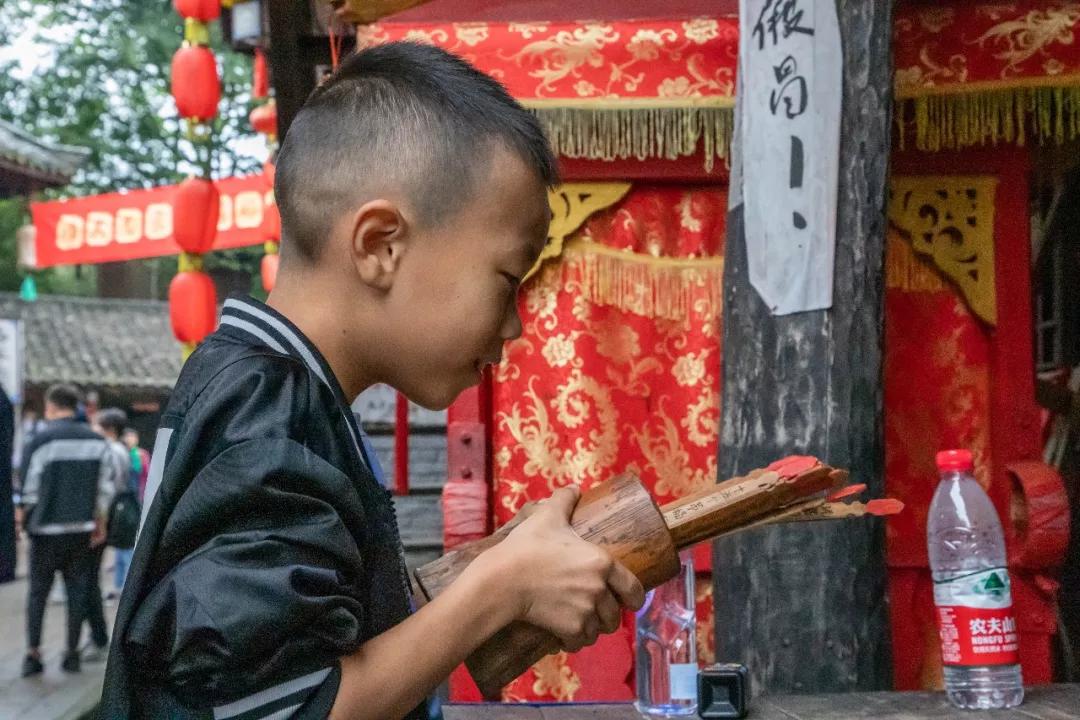 又是人间四月天踏青赏花正当时,正是人间芳菲时