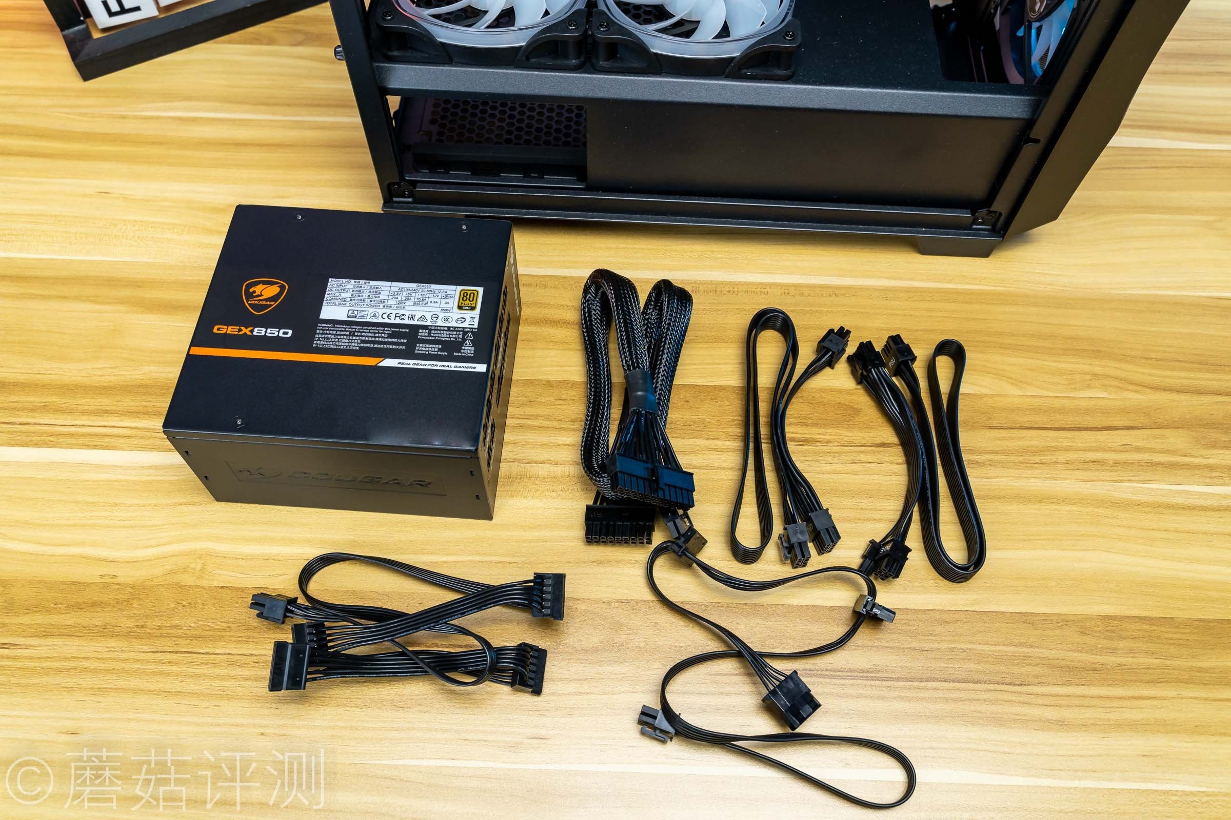 骨伽gex750w金牌全模组,骨伽gex650电源和安钛克哪个好