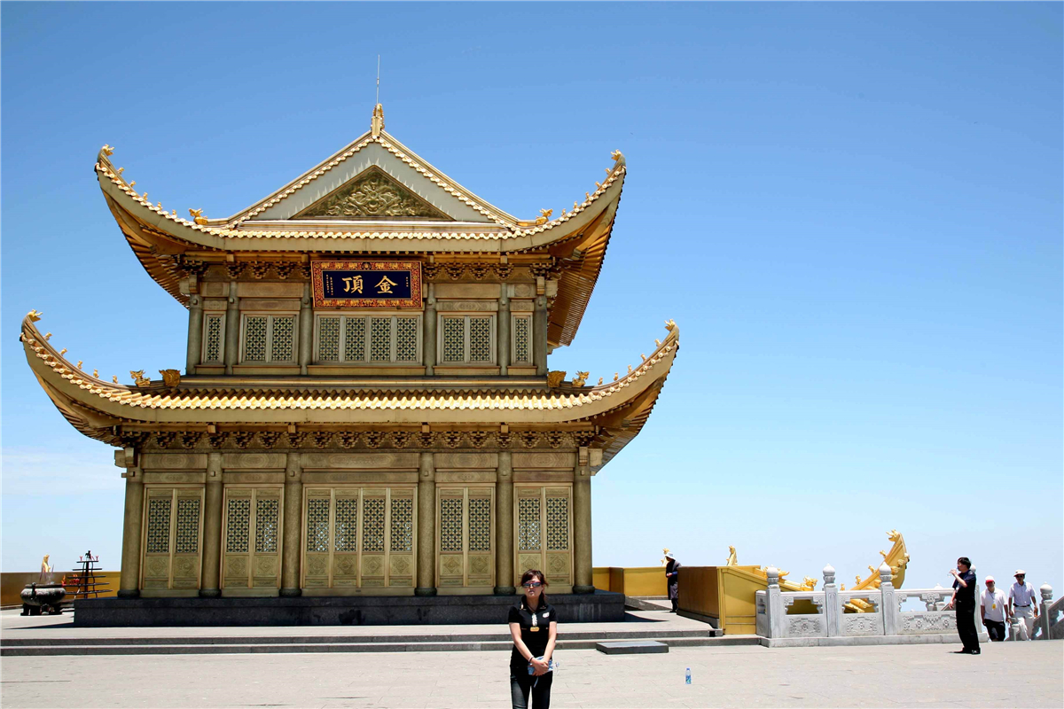 峨眉山怎么玩景点攻略视频,峨眉山旅游攻略超详细