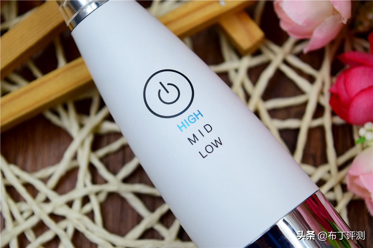 祛痘痘和黑头产品推荐,3分钟吸黑头神器