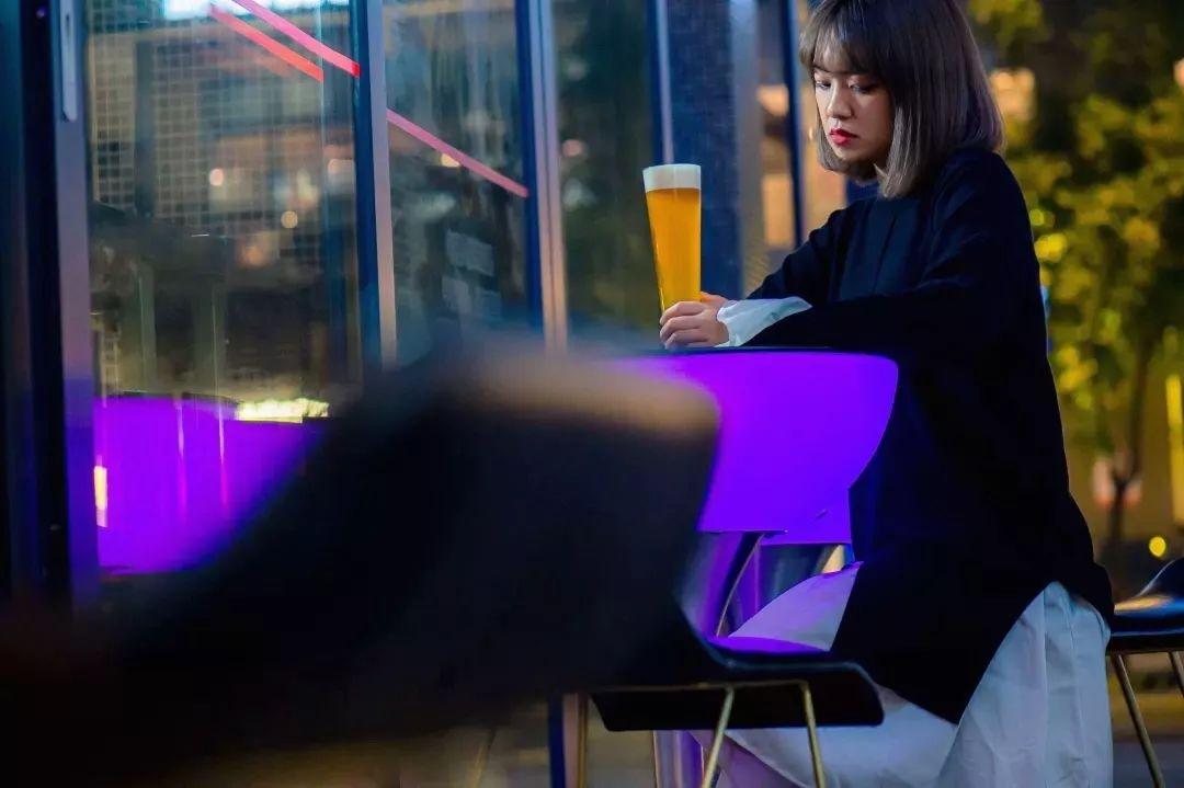 精酿啤酒只可以在店里卖,精酿啤酒小酒馆带工业啤酒吗