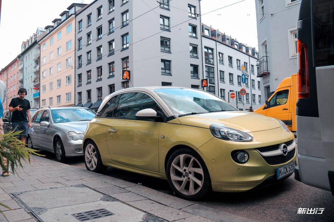 奥迪r8新能源版,奥迪r8新能源