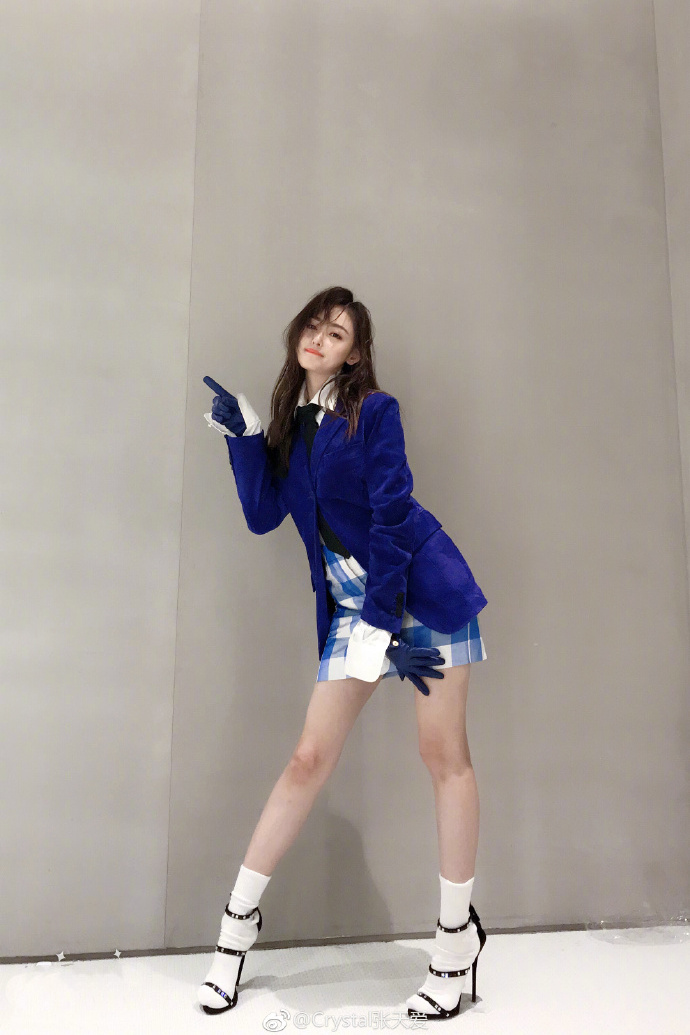 张天爱变身视频完整版,张天爱光腿神器