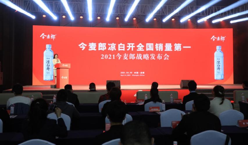 今麦郎凉白开熟水开创者,从倡导者到创造者