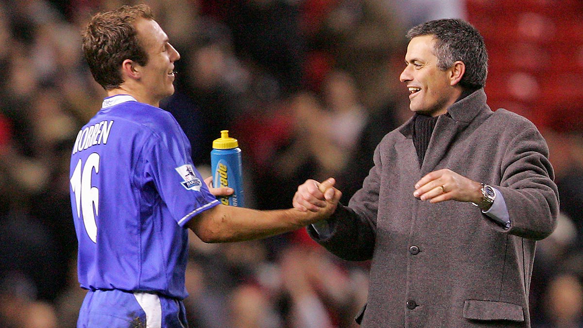 苦尽甘来的荷兰飞侠，只有时间防住了他的内切