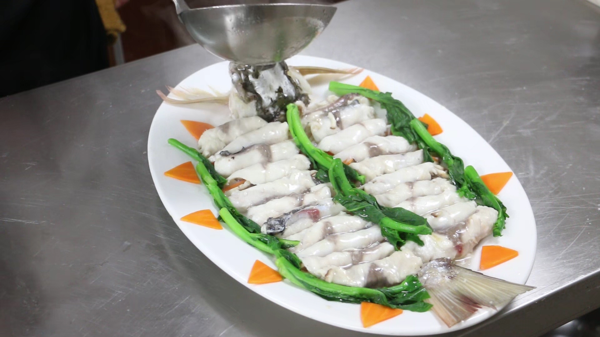 红尾鲢做法,做了二十年的鱼