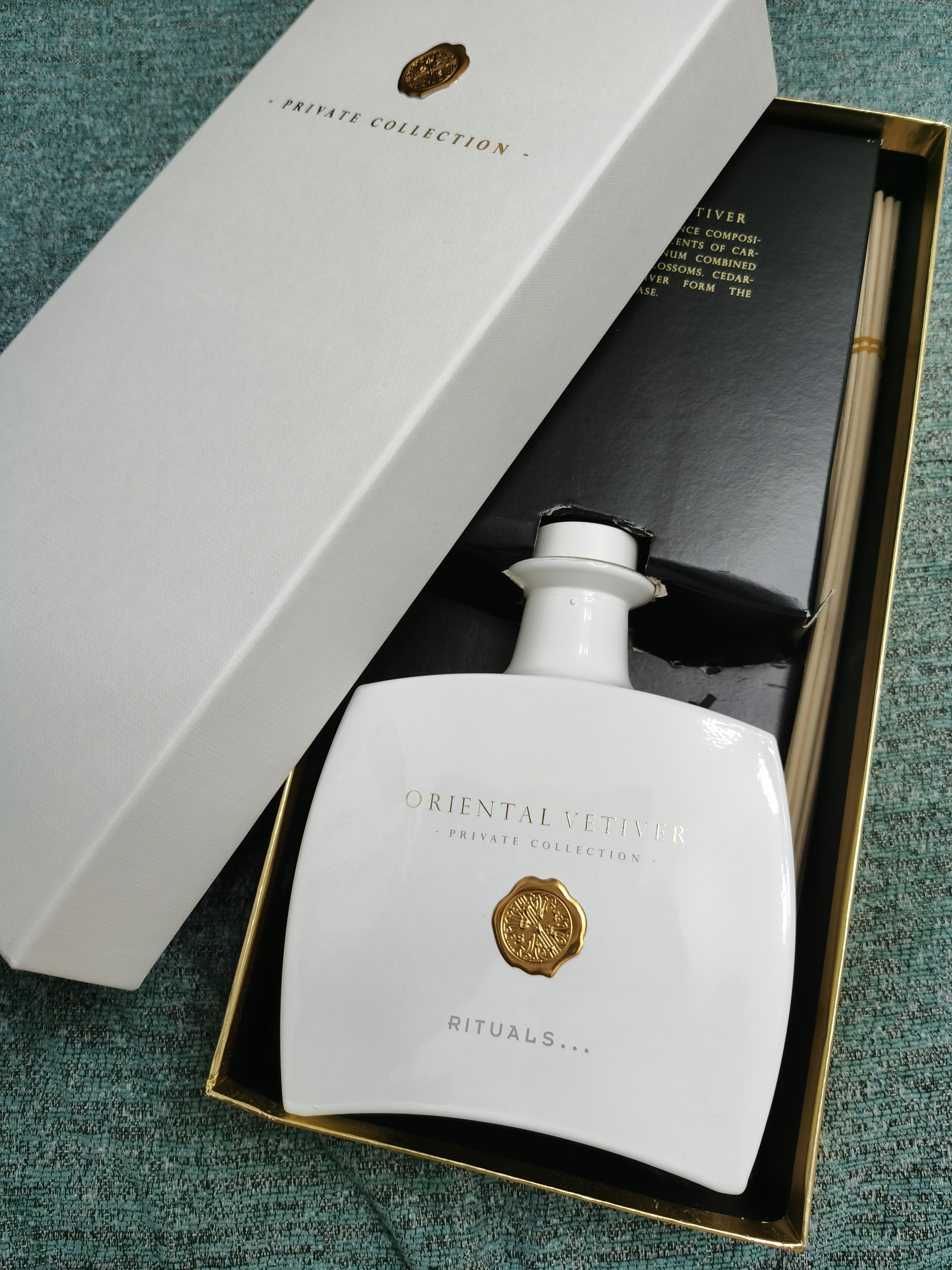 玩味小*香众**薰|Rituals东方香根草猗猗绿竹与微甜的浮生