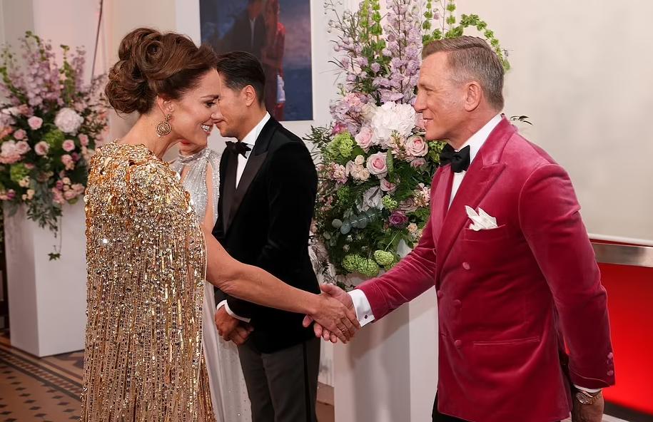 英国真人秀女星凯特,惊艳的好莱坞女明星合集