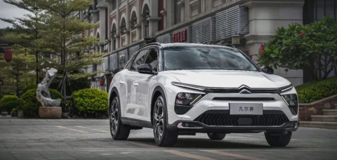 凡尔赛c5x该不该买顶配,凡尔赛c5x有必要买高配版本吗