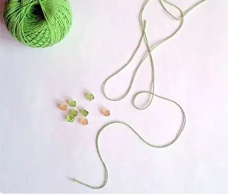 玉米叶手工粘贴画图幼儿园手工,老虎手工灯笼幼儿园手工制作