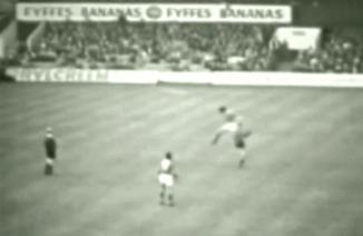 那位让朝鲜打进世界杯八强的民族英雄后来怎么样了?