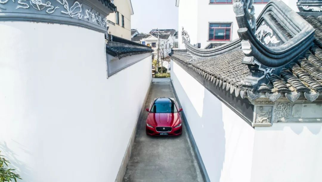 追求高品质带你感受全新捷豹xel,没有对比就没有伤害捷豹