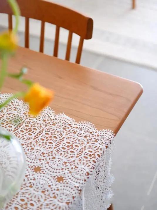 实木餐桌怎么买便宜又好用,实木餐桌的优点和缺点