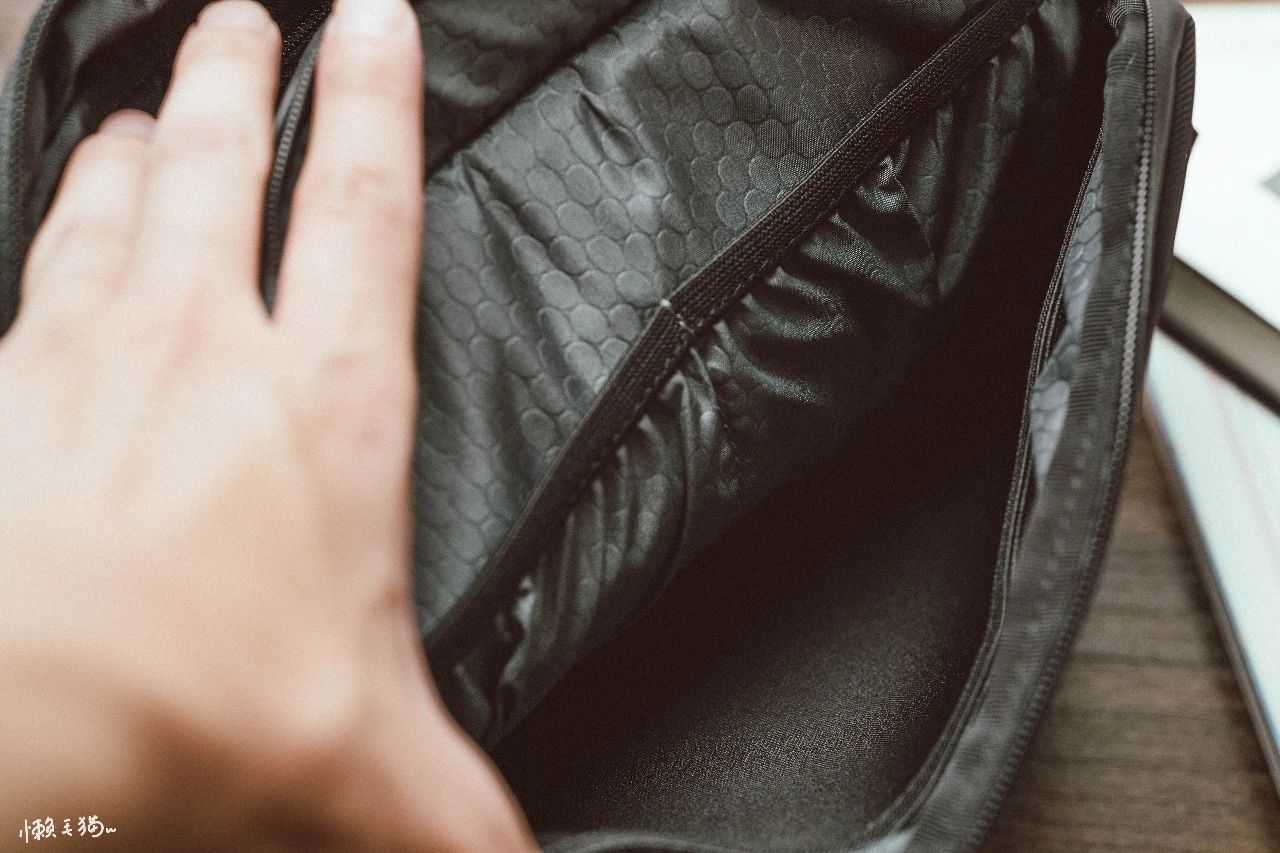 中性风包包大容量推荐,中性风大容量包包