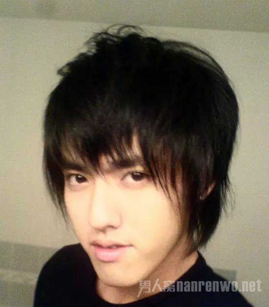 鹿晗、吴亦凡早年杀马特造型是学东方神起的?打开方式不对吧