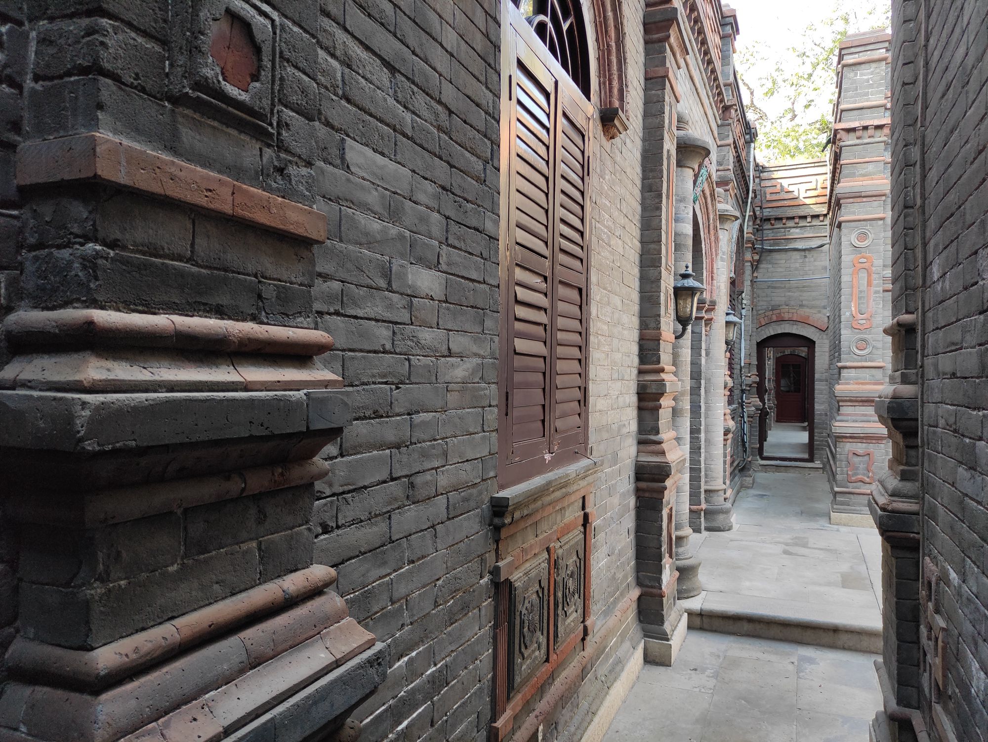 欣赏年画、邂逅大海、闲逛宜家，将生活过成诗与远方