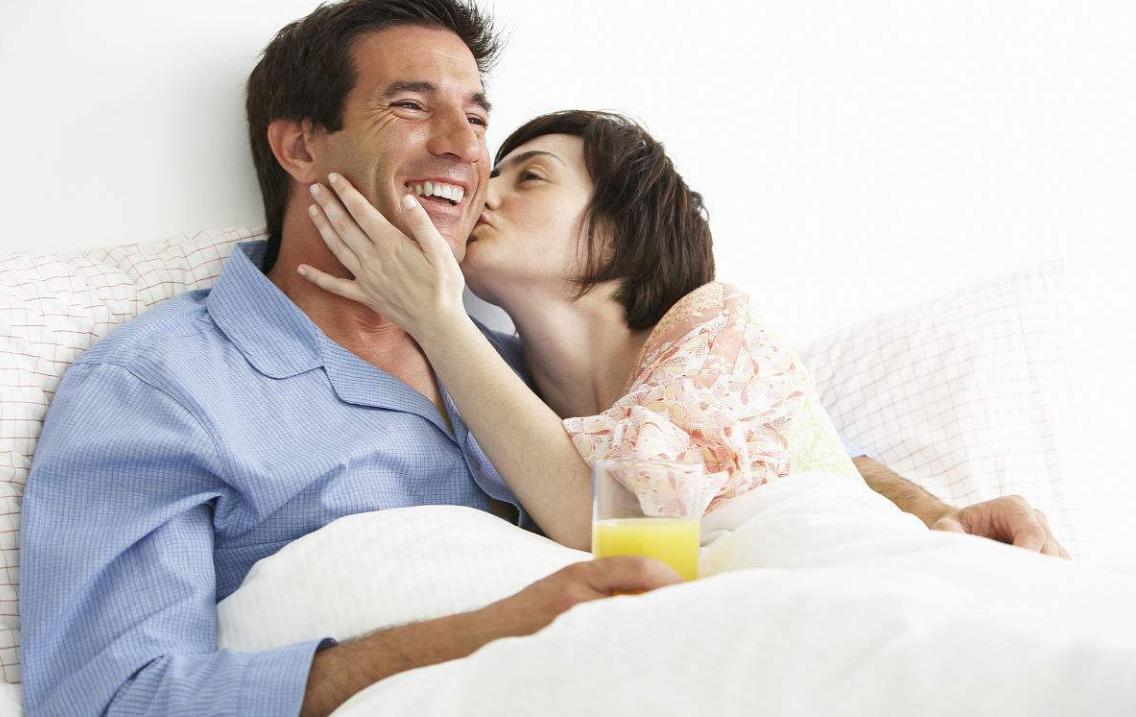 同房时老公提出这些要求，一定要果断拒绝，纵容的代价是这些毛病