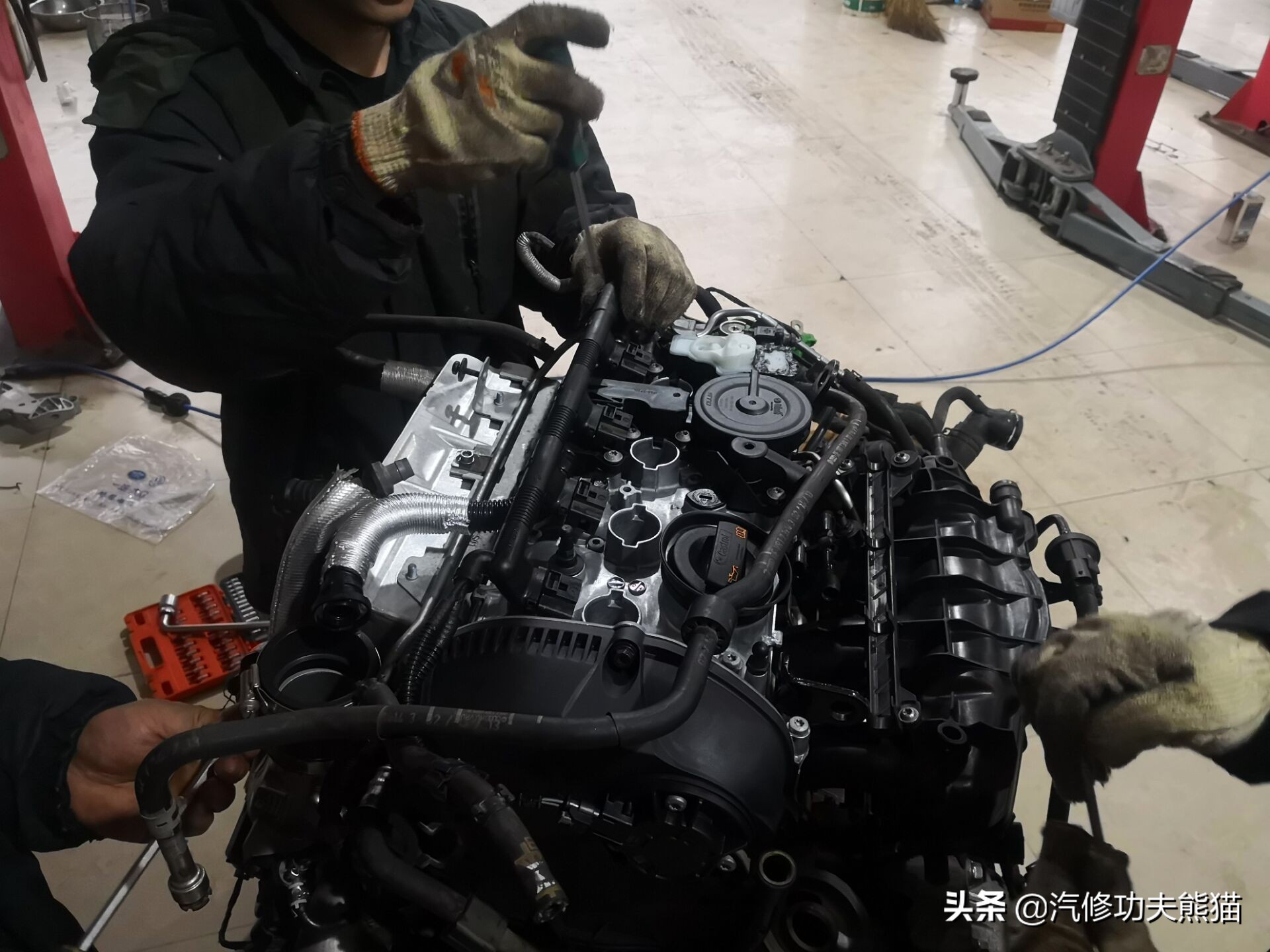 斯柯达烧机油是免拆治理还是大修,斯柯达昊锐烧机油大修