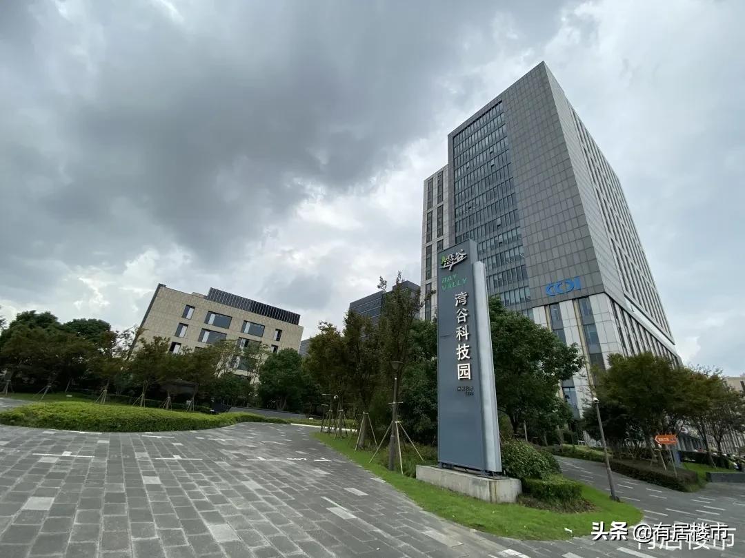 机场为什么荒废,全国烂尾的机场