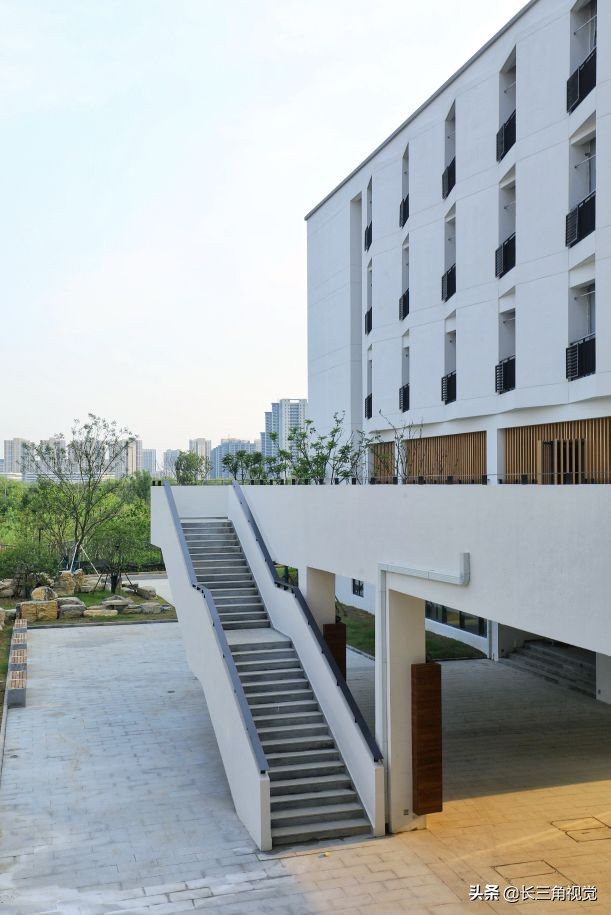 婀栧窞婊ㄦ箹楂樼骇涓,婀栧窞楂樼骇涓