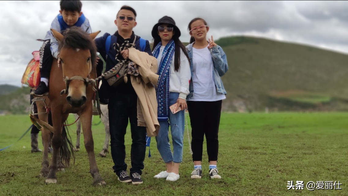 2019年暑假，四口之家面包车床车游*藏西**