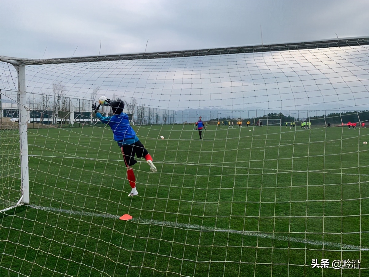 贵州足球选拔赛,贵州足球参加全运会名单2025