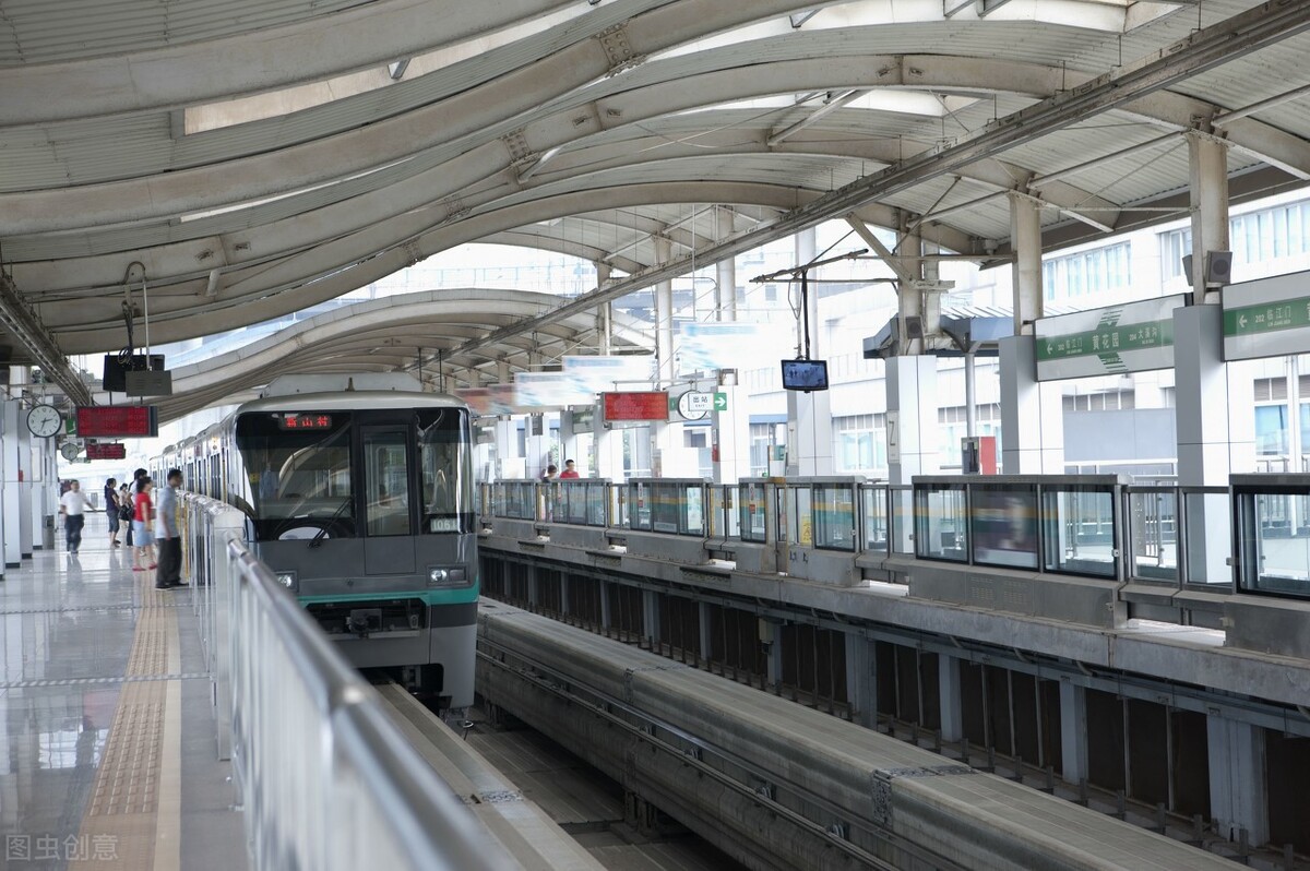 长江索道游玩重庆轨道交通2号线,重庆轨道交通2号线游玩攻略