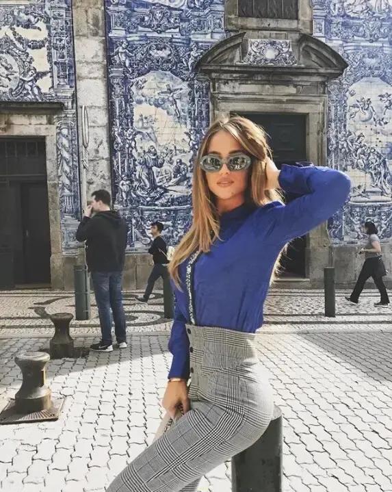 莫德里奇接班人克罗地亚球星科瓦契奇女友-伊莎贝拉